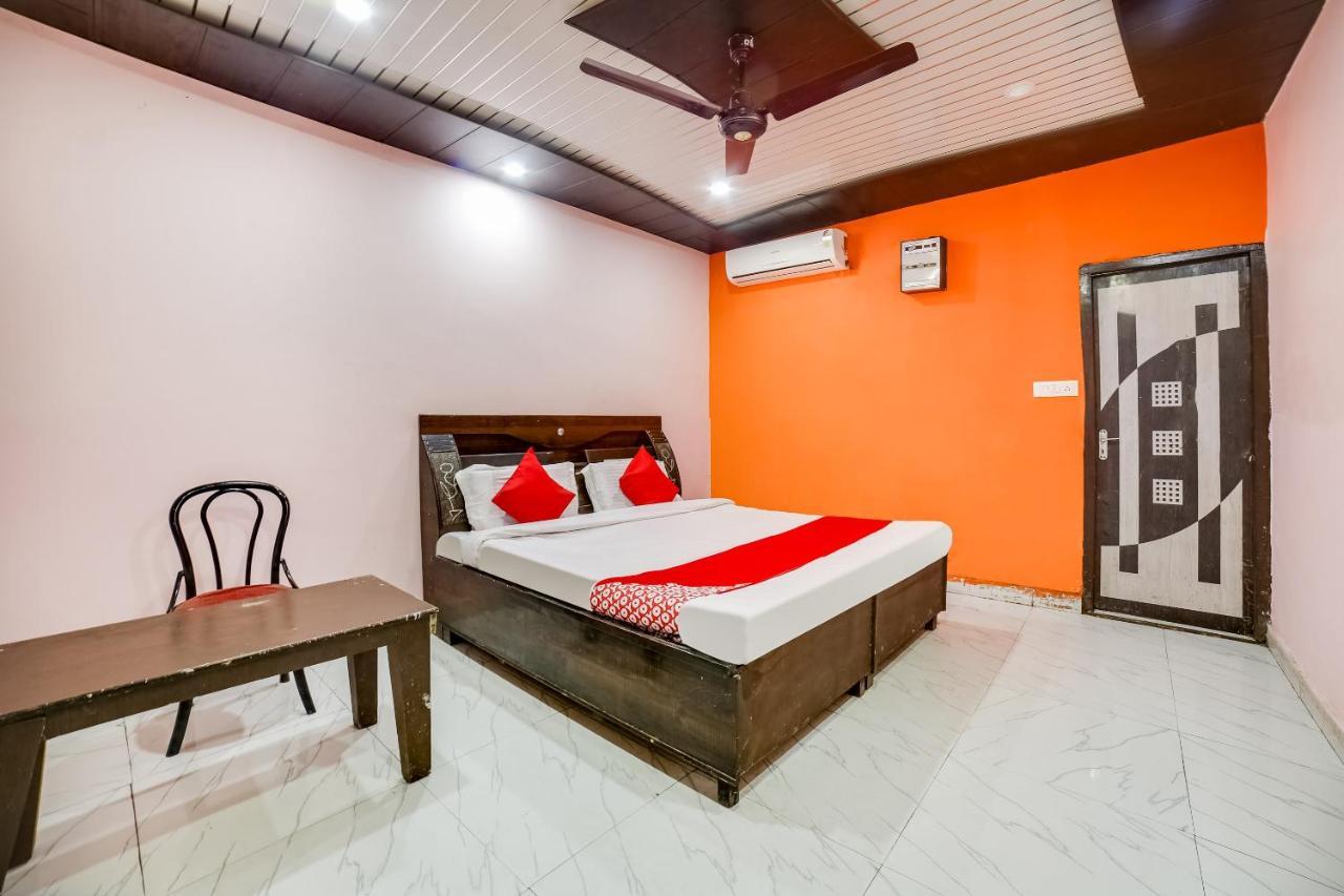 Oyo 70288 Happy Dhaba Hotell Sonipat Exteriör bild