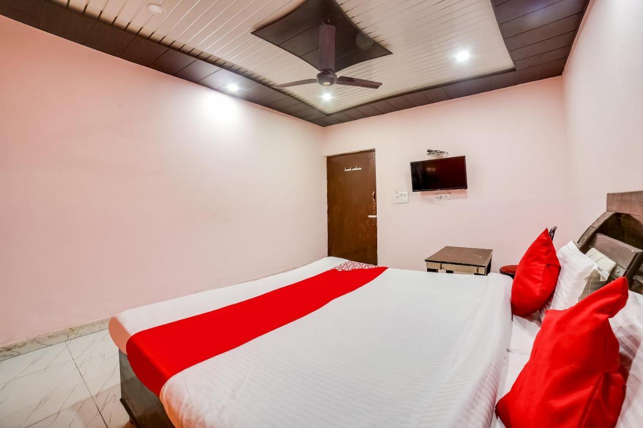 Oyo 70288 Happy Dhaba Hotell Sonipat Exteriör bild