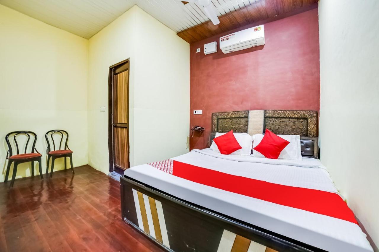 Oyo 70288 Happy Dhaba Hotell Sonipat Exteriör bild